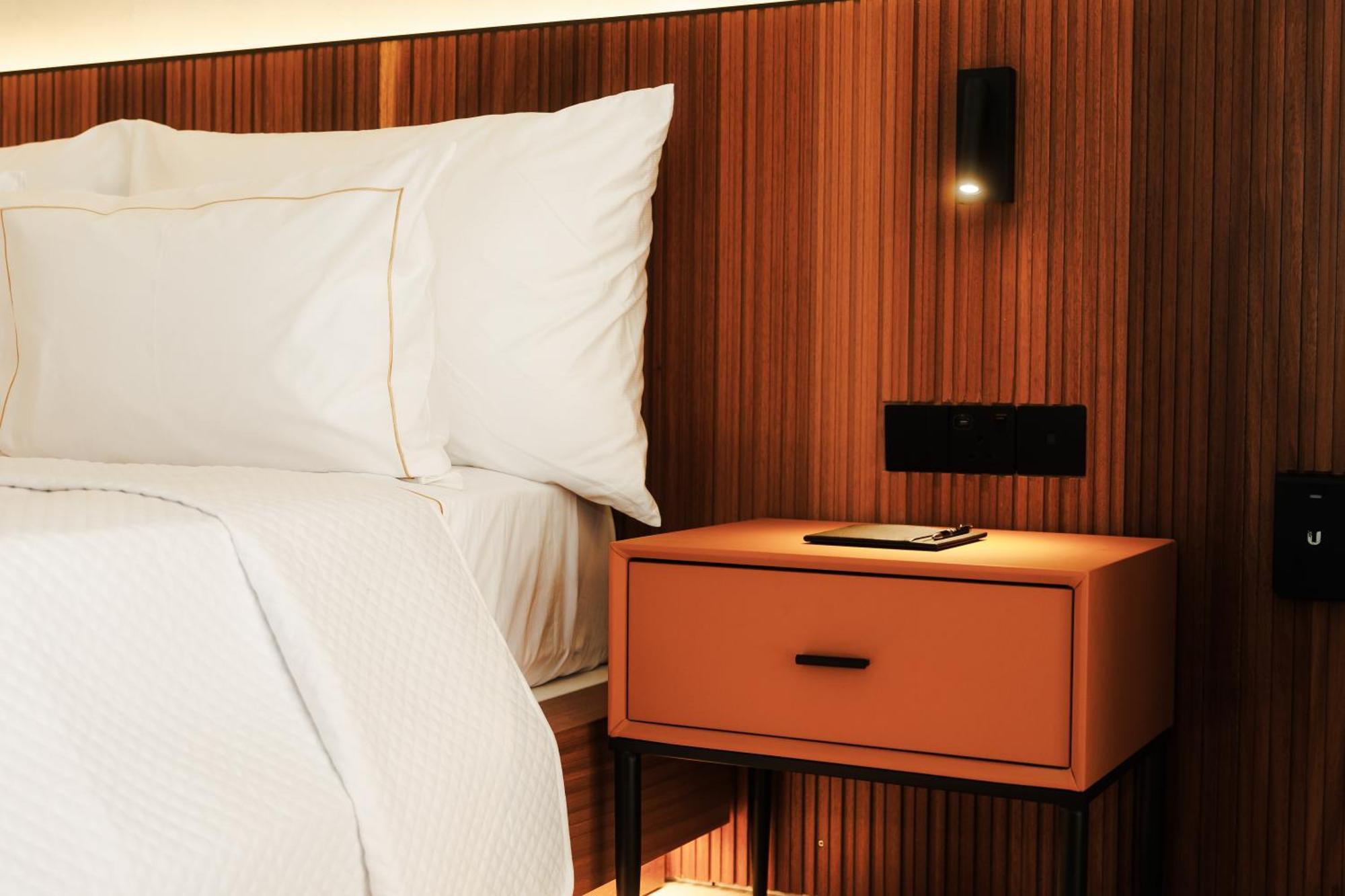 M Boutique Hotel - Designed For Adults Paphos Rom bilde