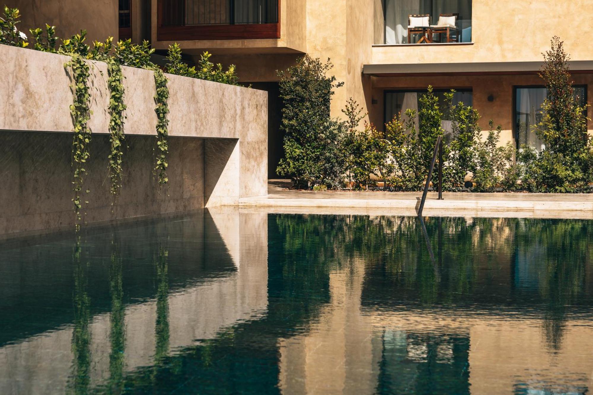 M Boutique Hotel - Designed For Adults Paphos Eksteriør bilde