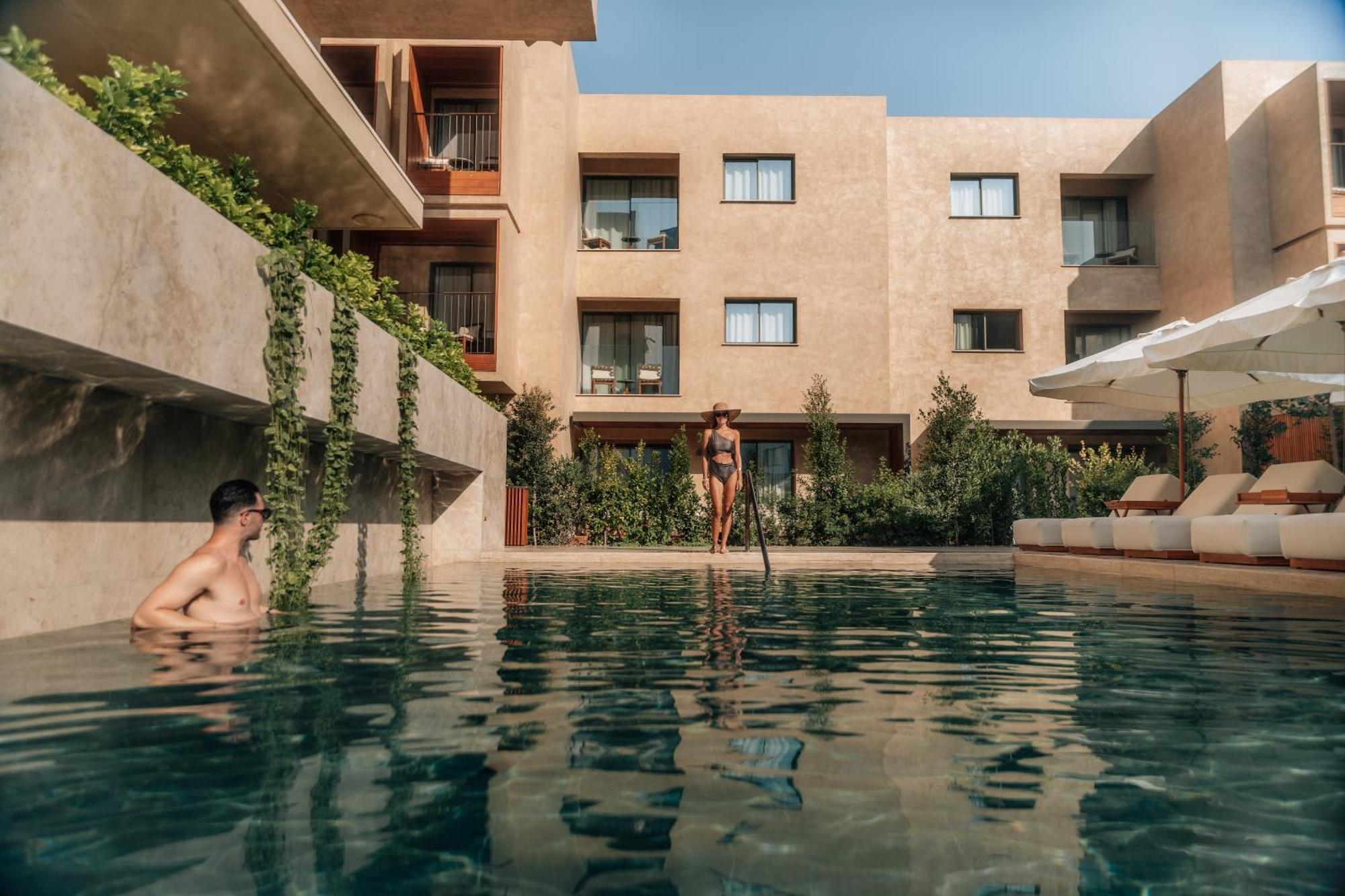 M Boutique Hotel - Designed For Adults Paphos Eksteriør bilde